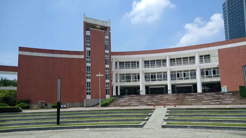 汽车电子代工生产：揭秘成本构成的五大要素